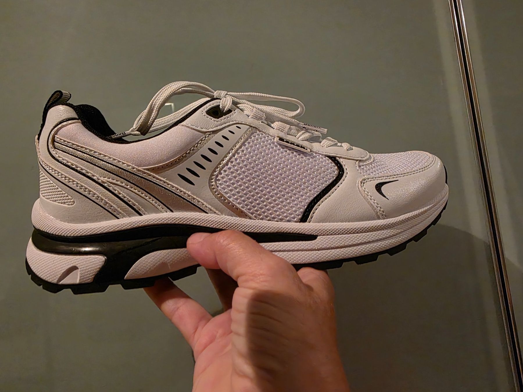 Bench Scarpe da donna: Bench Sneaker – Nuovo (secondo la descrizione) da Wichtrach venduto da Mtabea