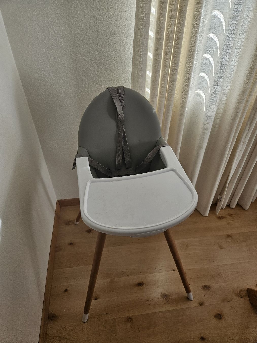 Chaises hautes: hochstüle – Neuf (Voir description) à Jona par kat_fds7 1