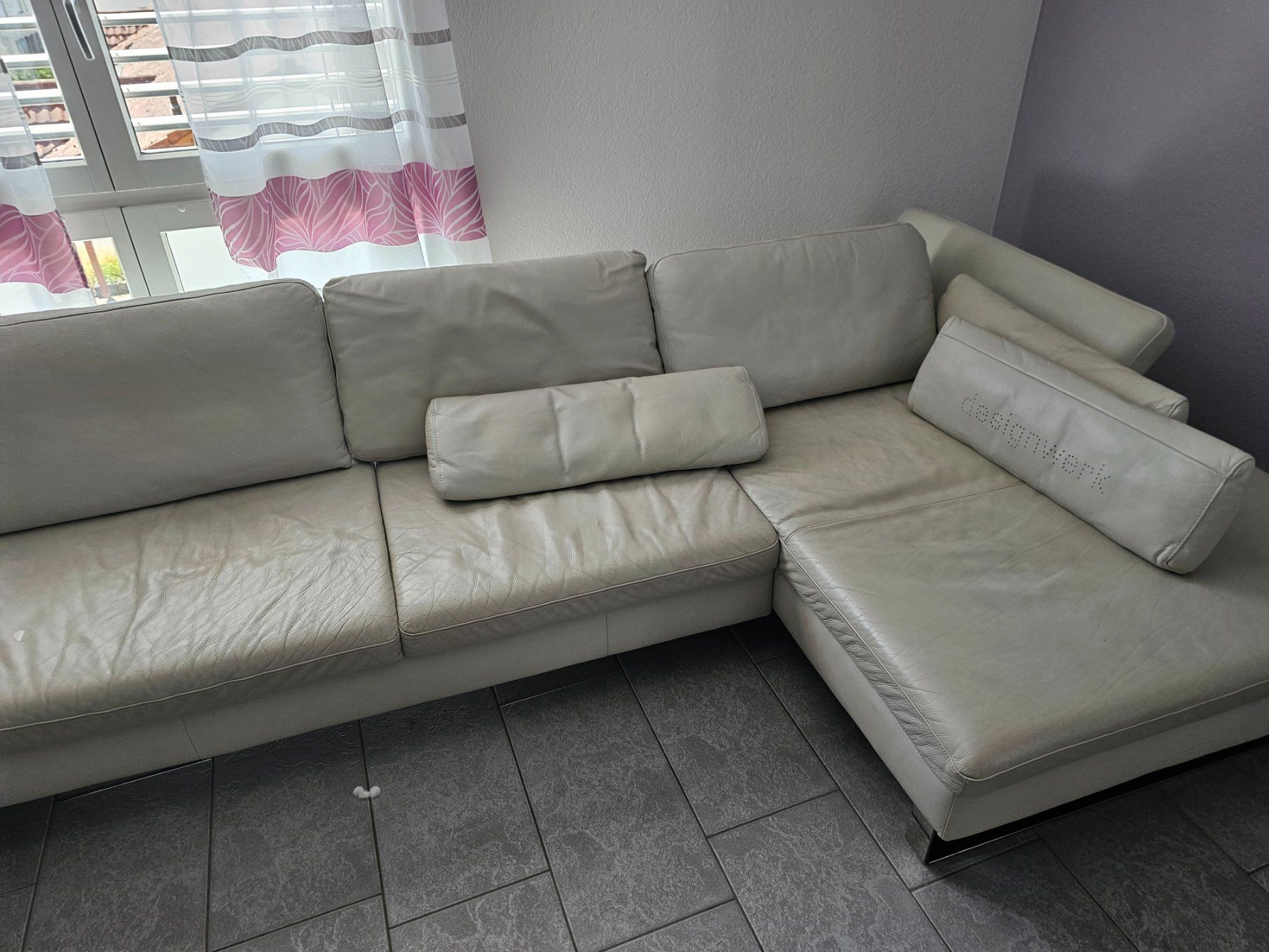 Pfister Sofas: Leder Sofa – D'occasion à Wangen b. Olten par Angelina05