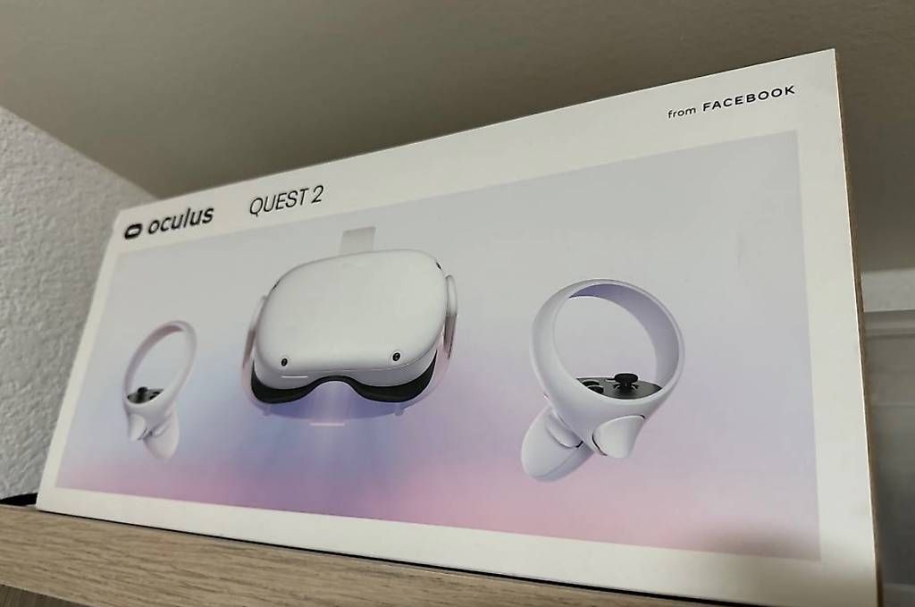 Casque VR: Casque VR Oculus Meta Quest 2 64 GB – D'occasion à Vallamand par eugrrr