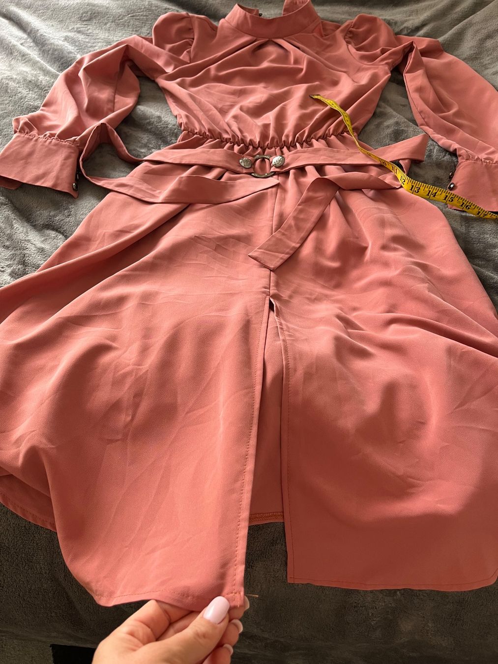 Kleider: New beautiful dress   size M – Neu (gemäss Beschreibung) aus Chêne-Bougeries von Seetooyoo 1