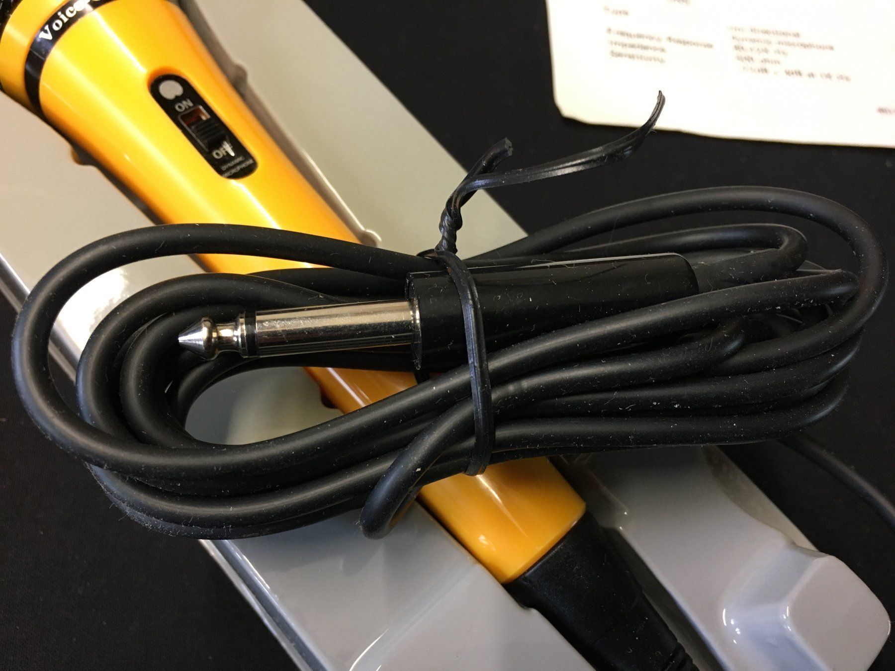 Mikrofone: Dynamic Microphone DM  300 – Neu (gemäss Beschreibung) aus Schaffhausen von sparzone 4