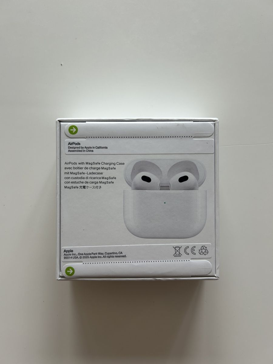 Apple Cuffie: AirPods 3 Brand New – Nuovo e nell'imballaggio originale da Versoix venduto da mat_22qv 3