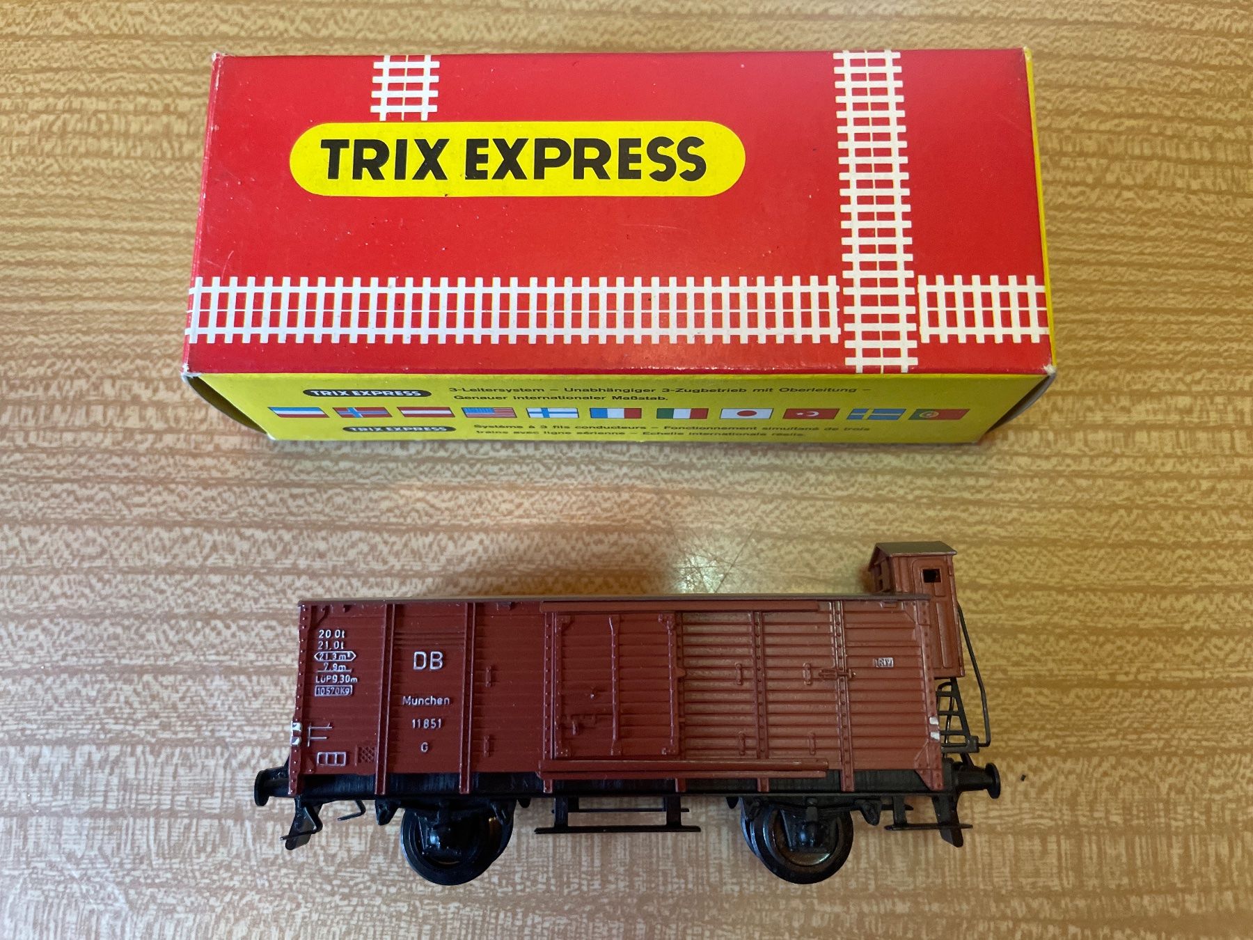 Trix Modellini di ferrovie: Trix Express H0 3420 Güterwagen DB – Usato da Suhr venduto da Daneli7 4