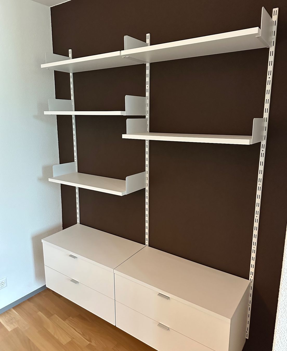 Regale: Regalsystem weiss - wie neu – Gebraucht aus Zürich von lrb_8p7s 2