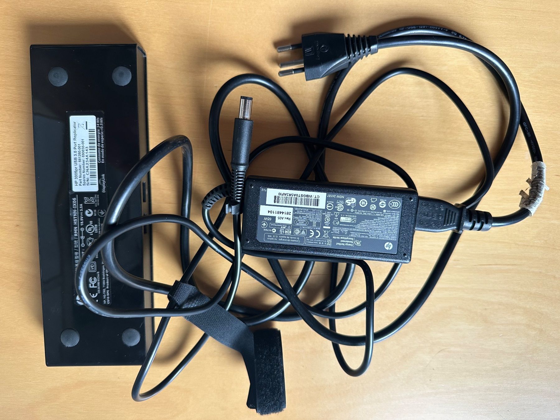 Hewlett Packard Docking station: USB 3.0 Port Replicator – Usato da Hittnau venduto da har_7ndb 4