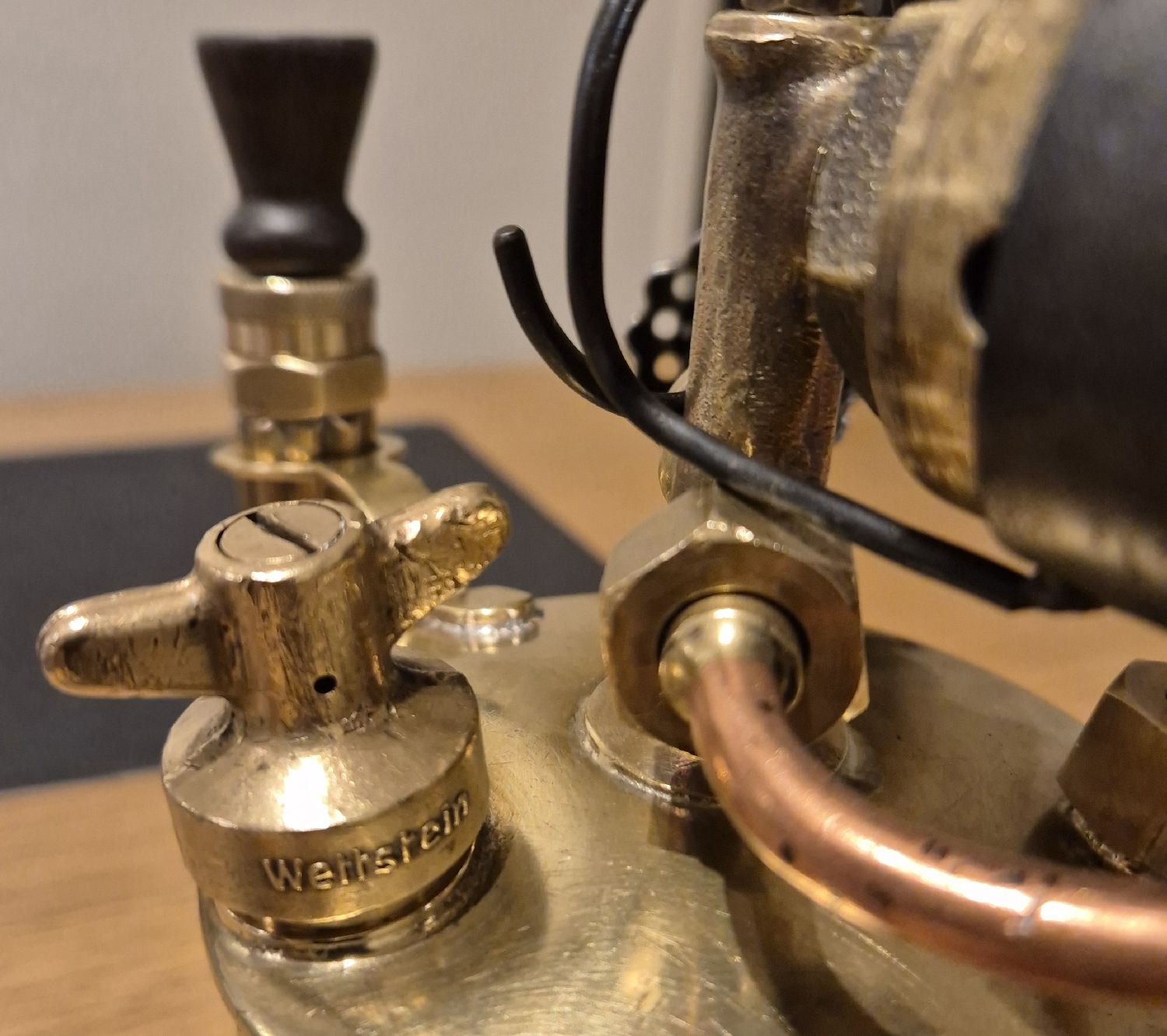 Tutti gli attrezzi: Antike schweizer Lötlampe – Usato da Au ZH venduto da Nostronomo 7