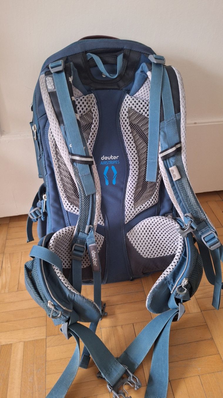 Deuter Zaini: Rucksack Deuter Trans Alpine Pro 26 SL – Difettoso da Zürich venduto da Meikefer81 1
