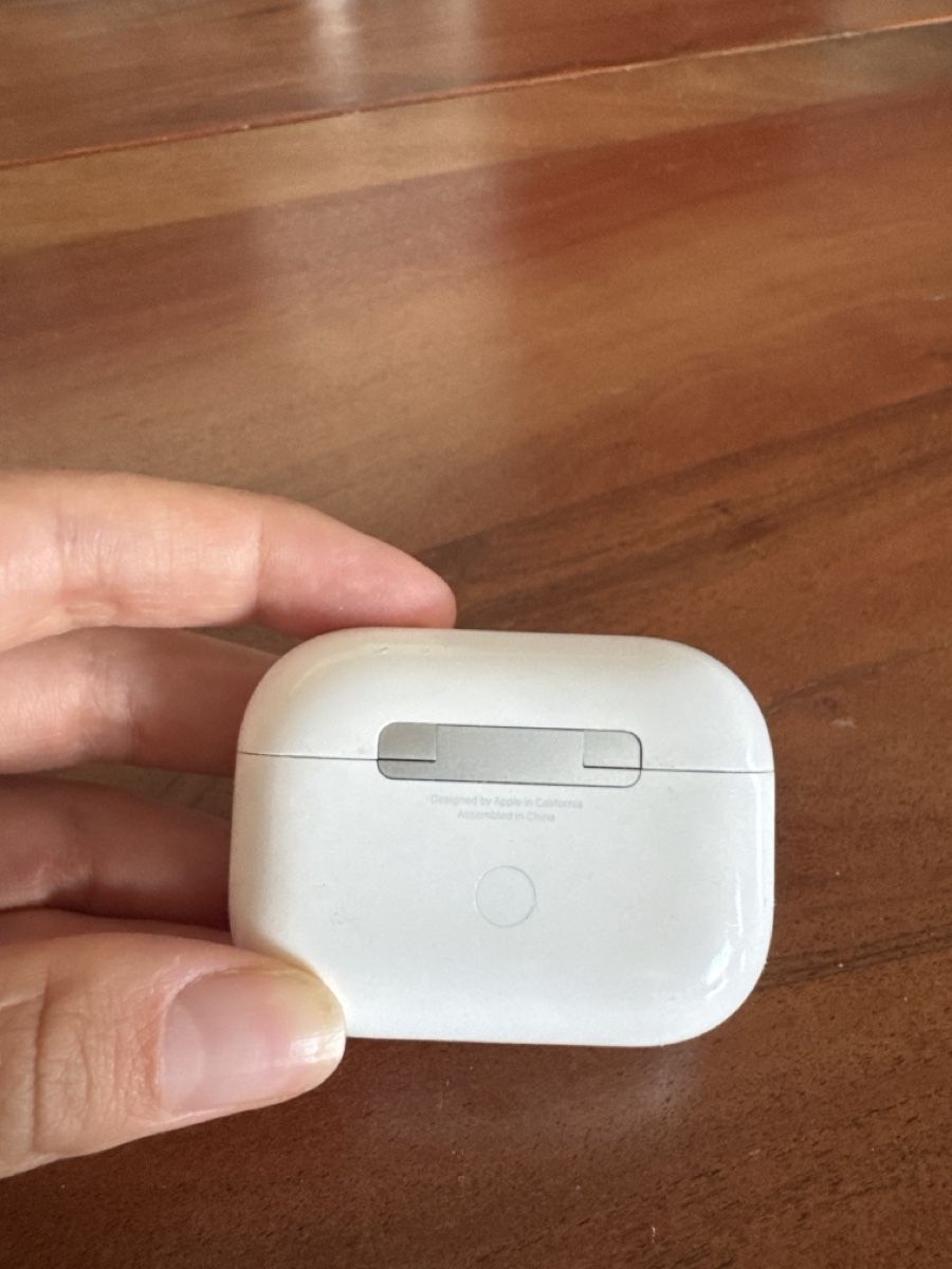 Apple Kopfhörer: Apple EarPods Pro 1 charging case (lighting cable) – Gebraucht aus Zürich von ivn_pr75 3