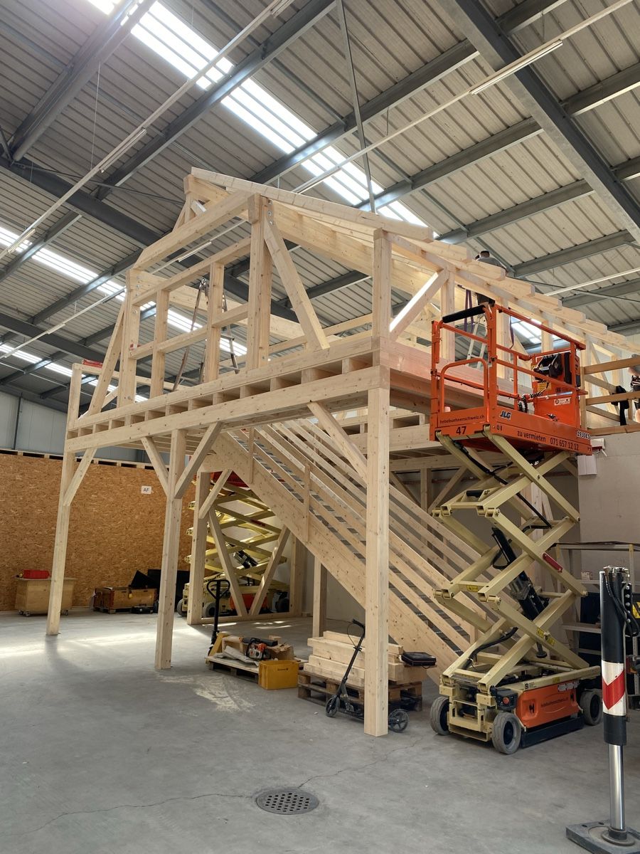 Articles en bois: Tiny House mit Treppe – D'occasion à Busswil BE par top_6sdg 3