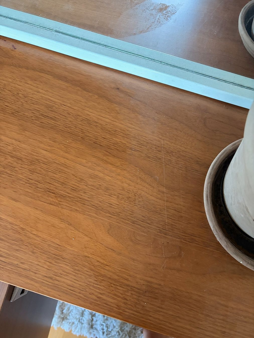 Cassettiere: Grosszügiges Sideboard in warmer Holzoptik – Usato da Rüschlikon venduto da MinTruc 3