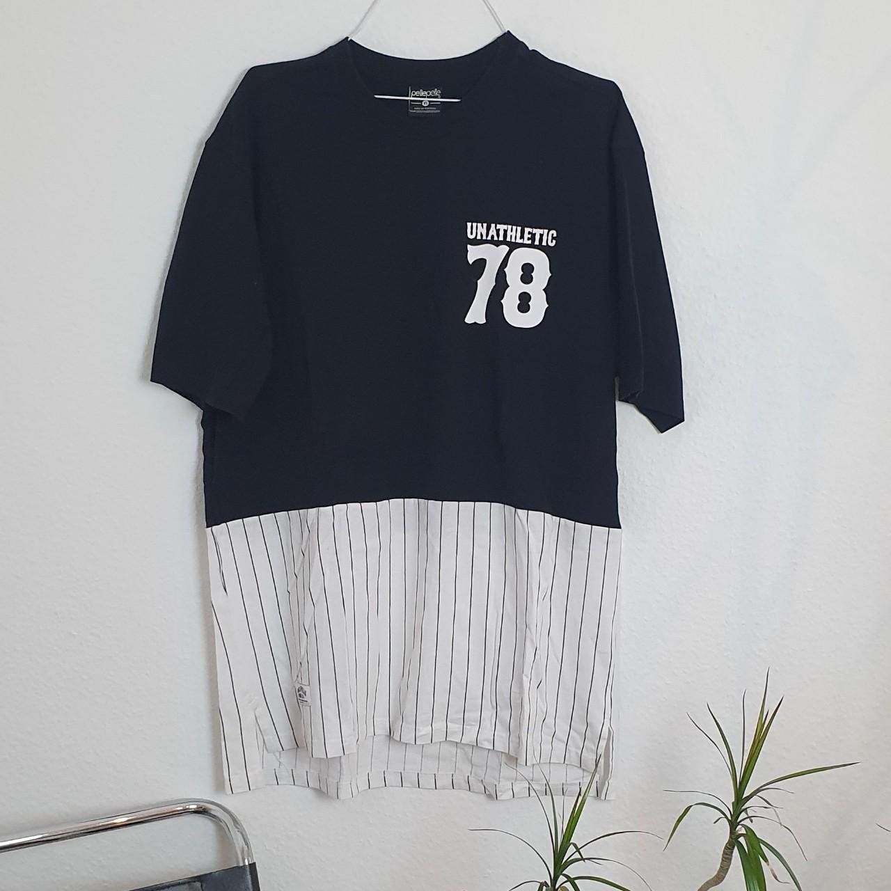 T-Shirts: Pelle Pelle Shirt XL – Gebraucht aus Dättwil AG von son_x2fq