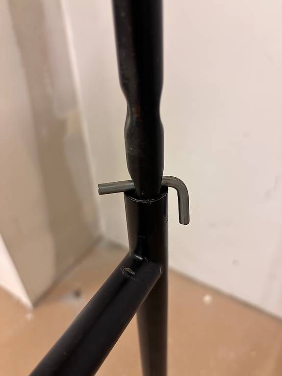 Altri mobili: Original Eiermann E1 Tischgestell – Usato da Herisau venduto da Designreich 3