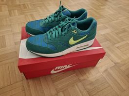 Nike Air Max 1 Lucid Venom Green Blue Hero 2014 Gr 42.5