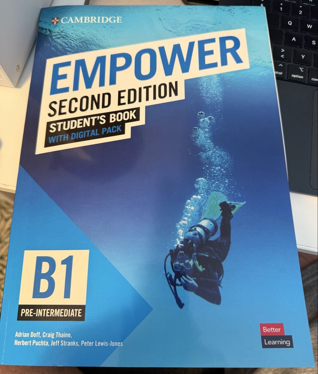 Libri: Livre Empower B1 Second Edition Student's Book Cambridge – Usato da Versoix venduto da denis_
