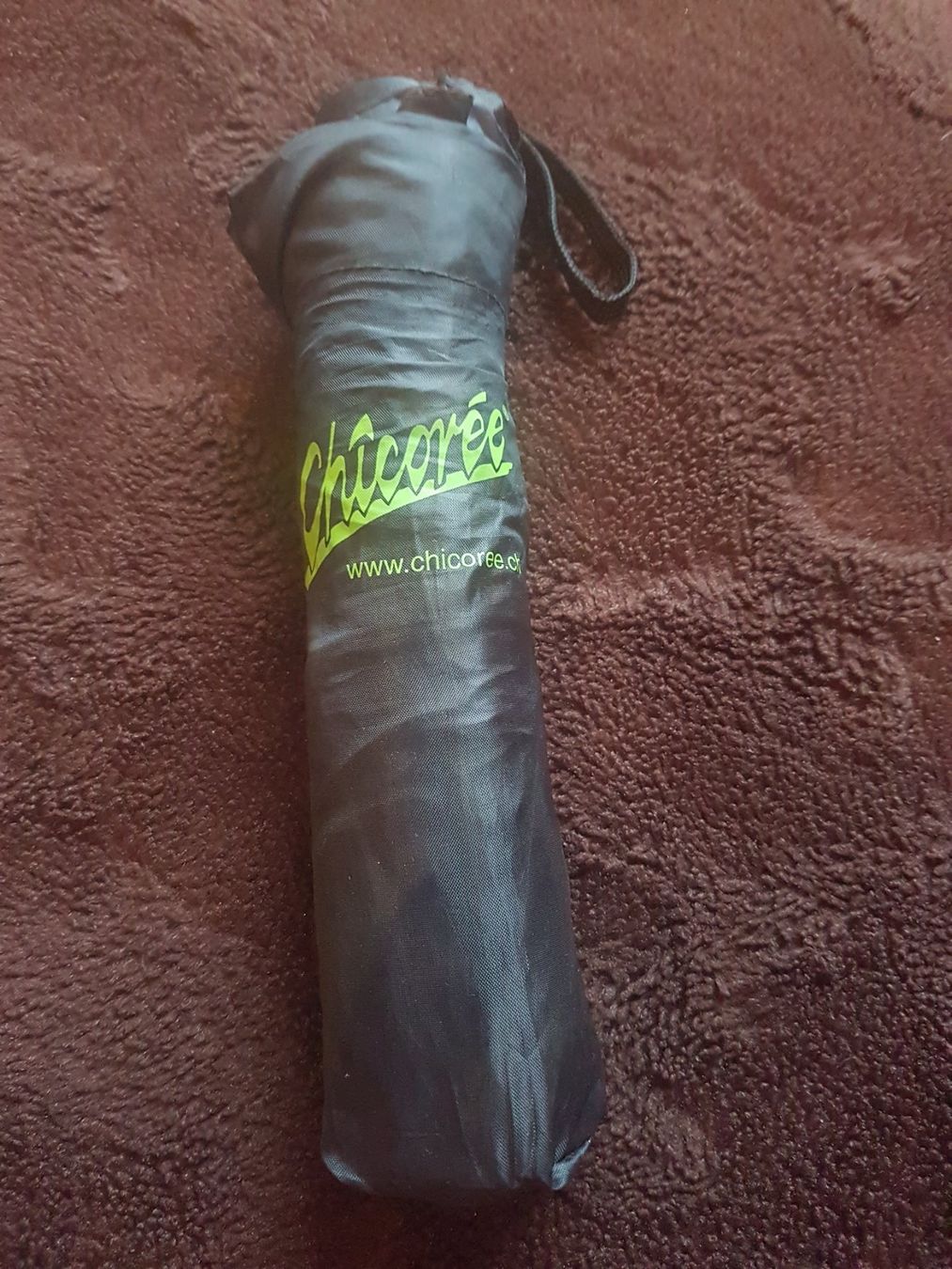 Ombrelli: Parapluie pliable avec sa housse marque Chicorée – Usato da Villiers venduto da san_jn5w 8