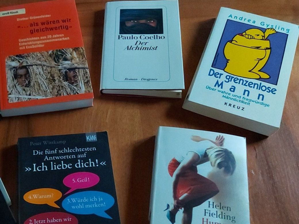 Libri: 8 bücher querbeet – Usato da Winterthur venduto da chimischimi 2