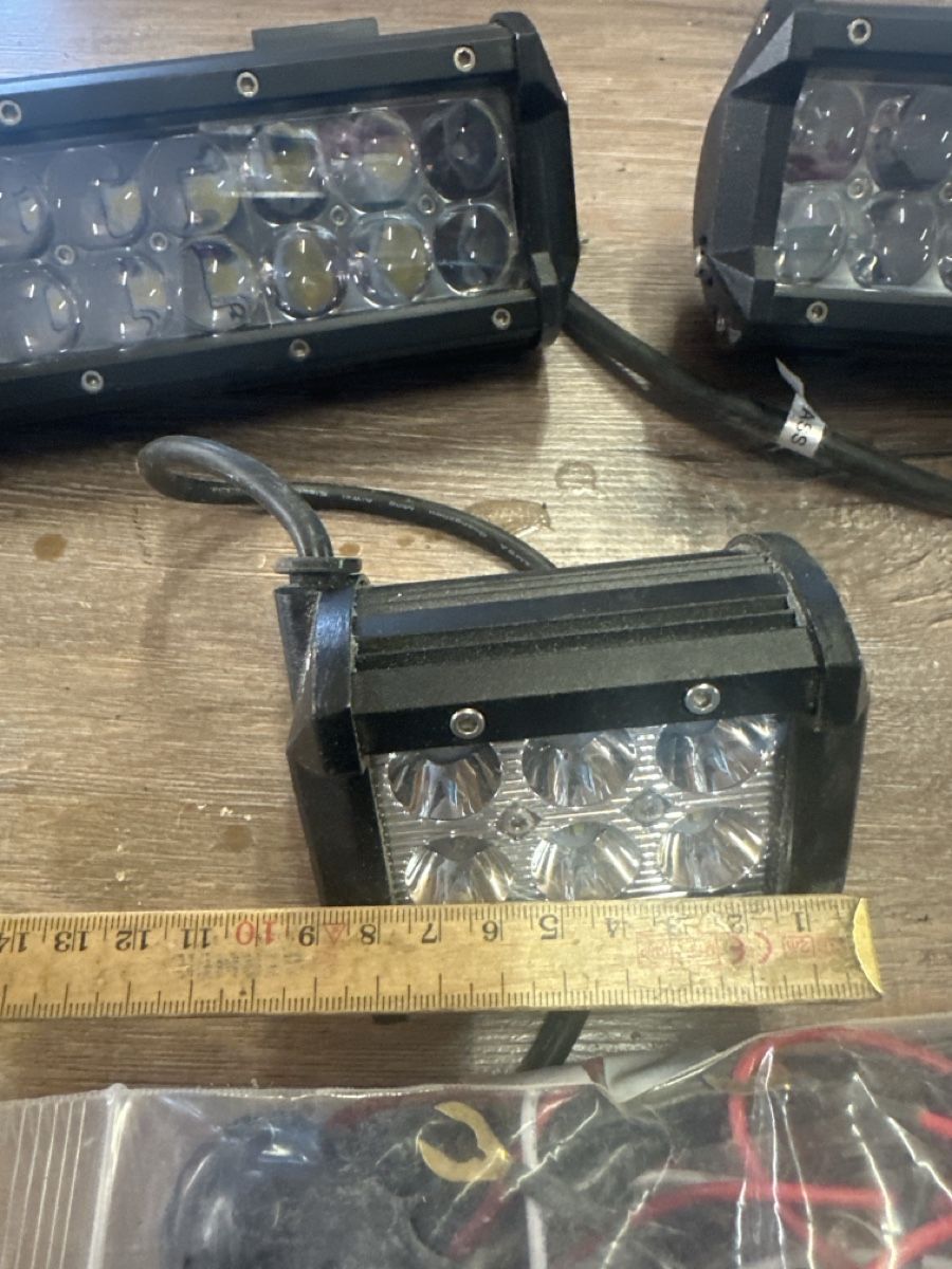Accessori per altri veicoli: Lot de trois rampe led  – Nuovo (secondo la descrizione) da Choëx venduto da steveXB12 2