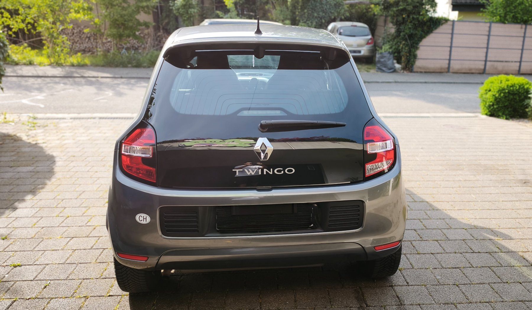 Renault Automobili: Renault twingo Limited edition ab MFK – Usato da Dornach venduto da ame.hq 5