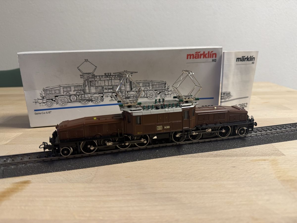 Märklin Modellini di ferrovie: Crocodile S Ce 6/8 / SBB-CFF-FFS / Marklin HO – Nuovo (secondo la descrizione) da Martigny-Croix venduto da gen_5mpj
