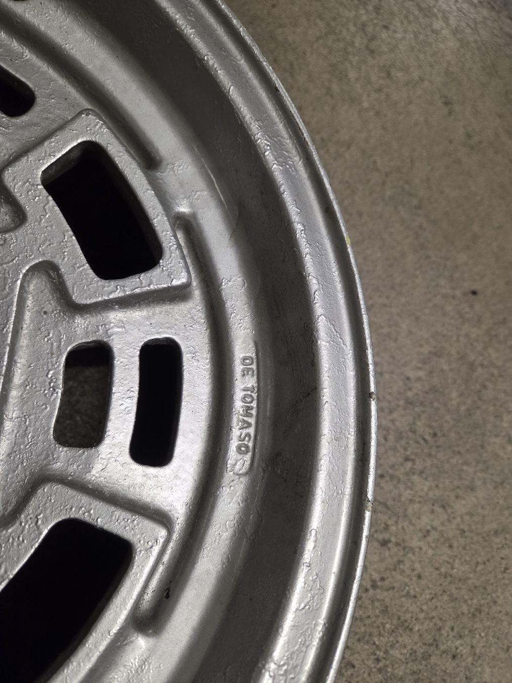 Campagnolo Cerchioni: Campagnolo Felgen De Tomaso Oldtimer – Usato da Adliswil venduto da Ducatisti77 2