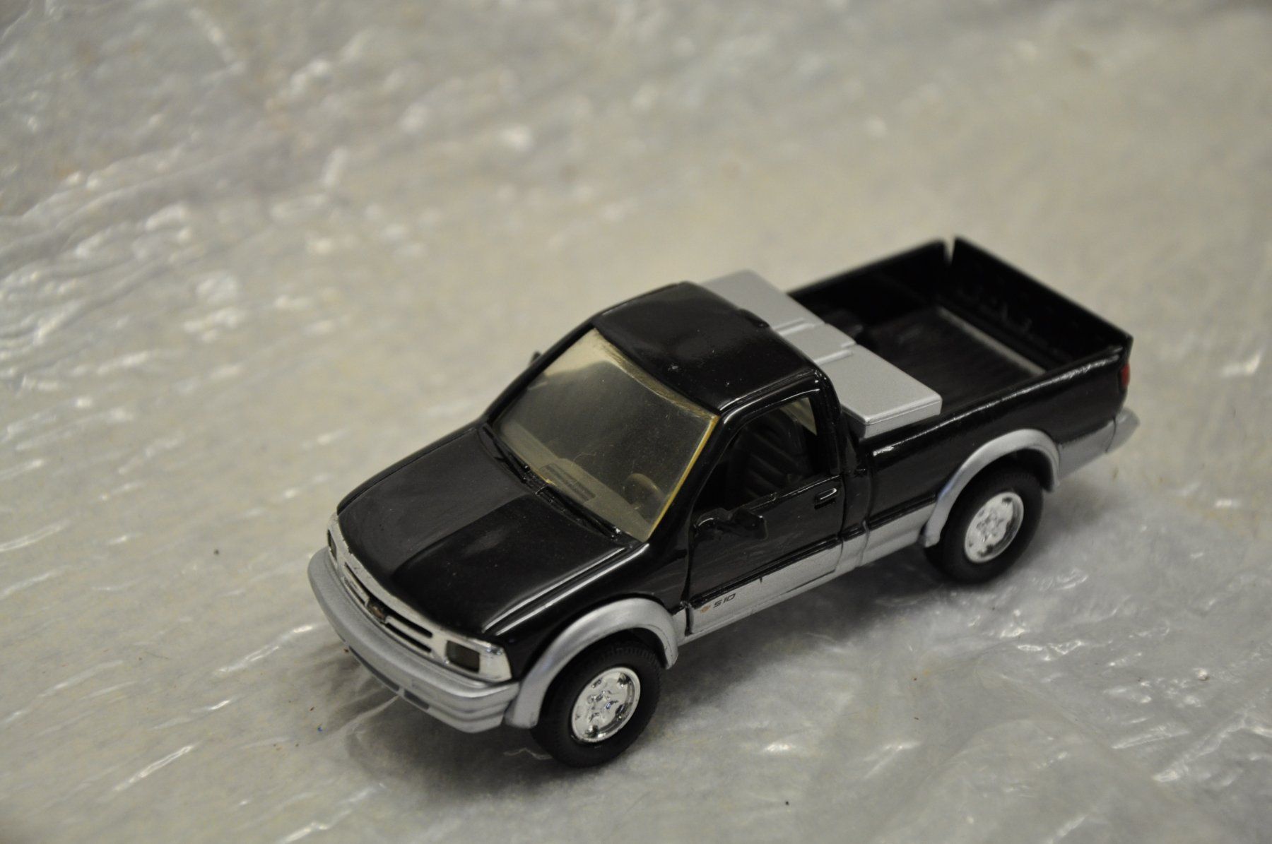 Chevrolet Modellautos: Chevrolet Pickup S-10 ZR2 – Neu und originalverpackt aus Ebnat-Kappel von Aallerlei 1