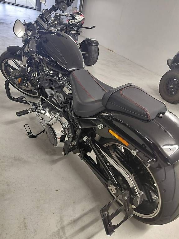 Chopper: Harley-Davidson FLXBRS Breakout – Usato da Freienbach venduto da Chrummen 2