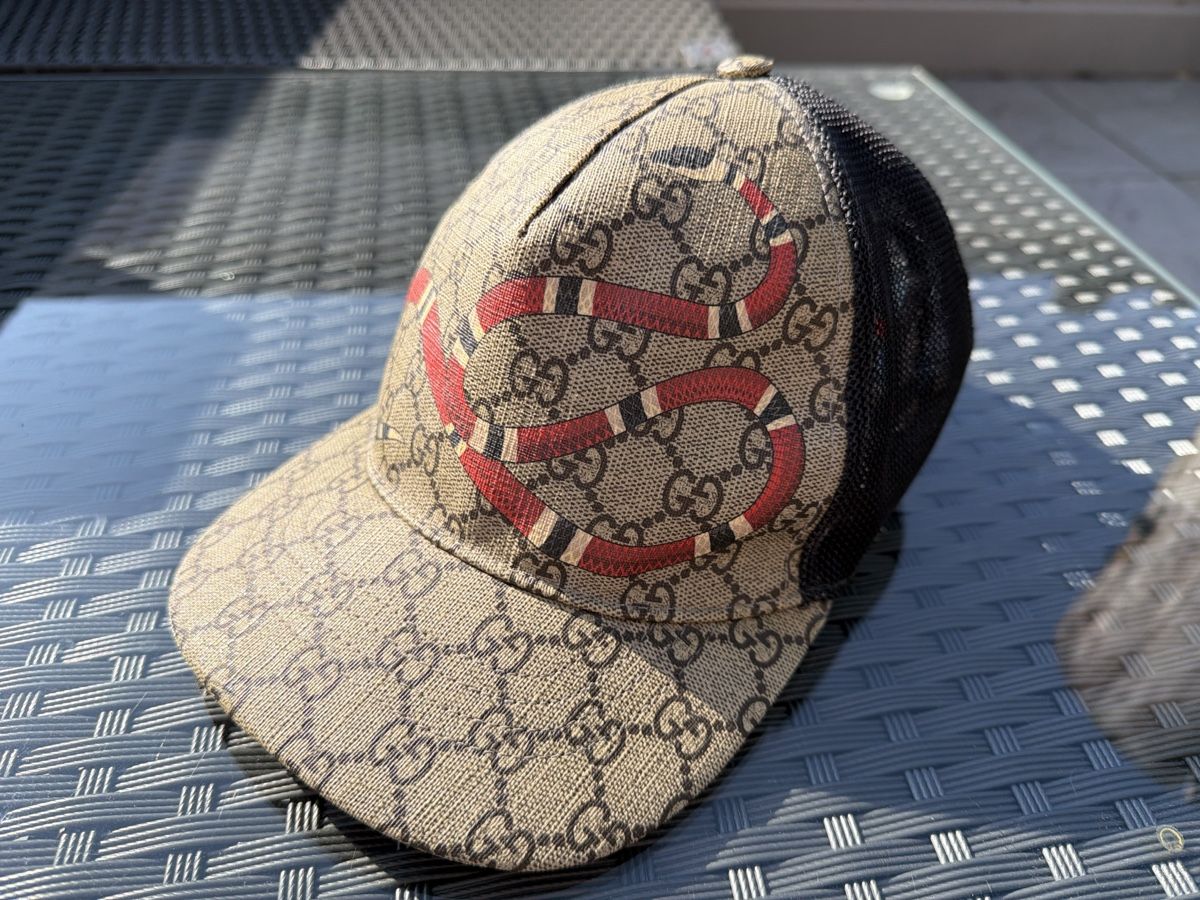 Gucci Altro in  Abbigliamento & Accessori: Gucci Cap mit Schlange – Usato da Wolfwil venduto da Rolex1