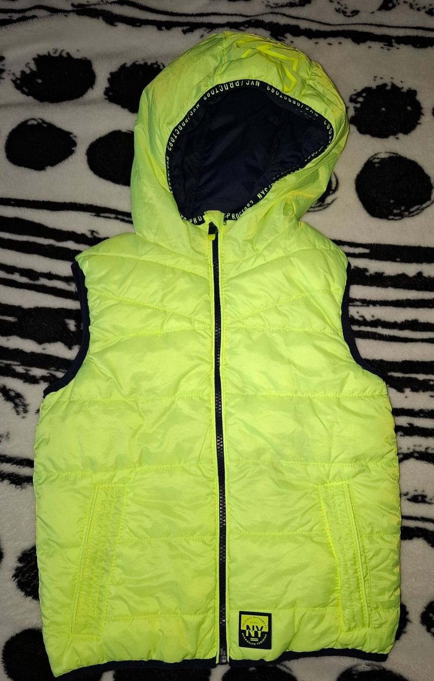 C&A Altro abbigliamento per bambino: Wendegilet gr.122 Blau/Gelb – Usato da Oberurnen venduto da rotty80 3