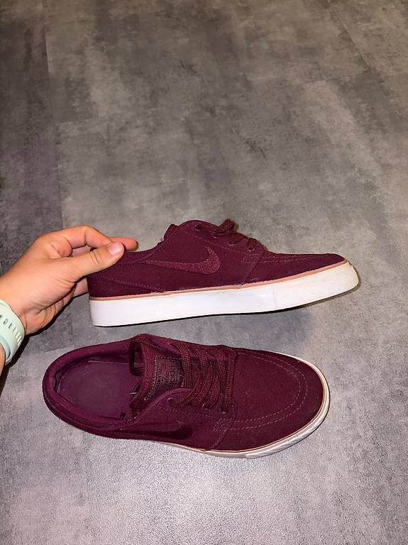 Scarpe da donna: Nike Sb Sneakers Bordeaux – Usato da Bern venduto da sir_7c5q