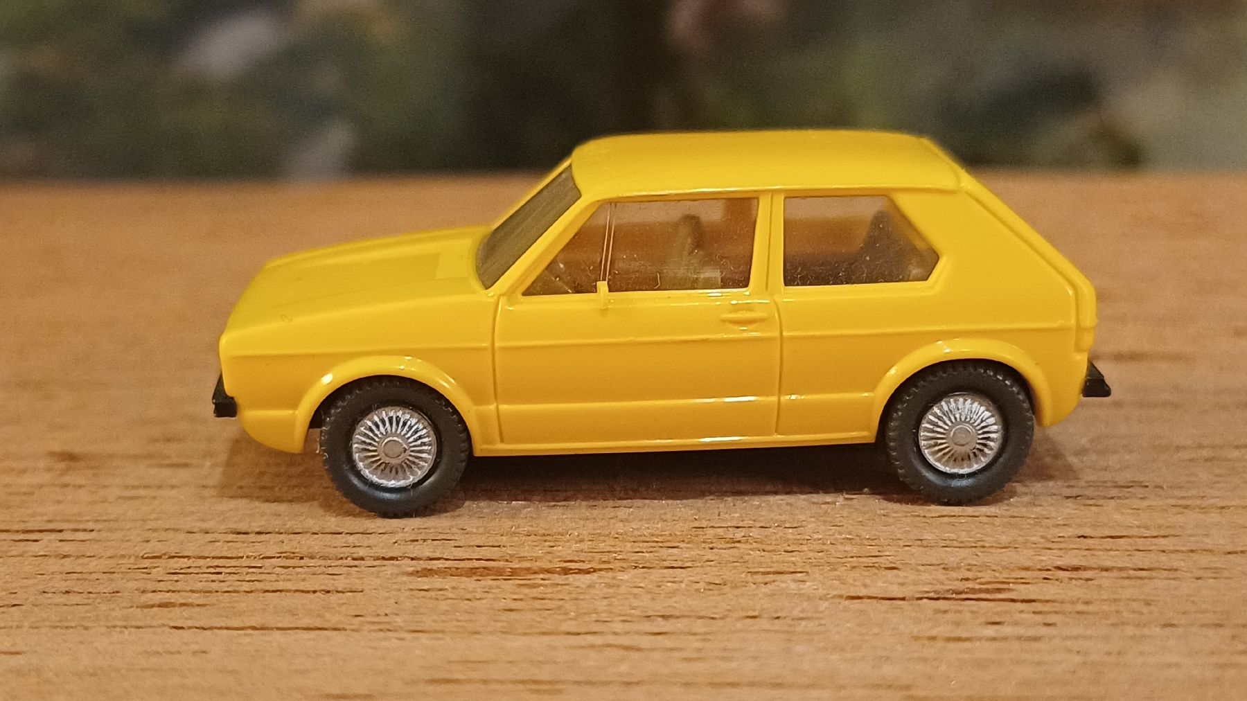 Wiking Modellini d'auto: VW Golf I von Wiking – Usato da Uznach venduto da Katinka83 4