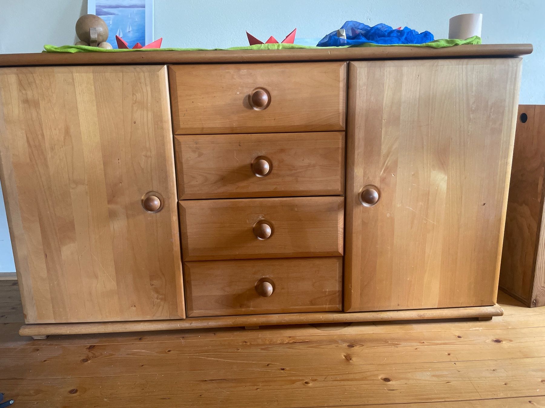 Articoli in legno: Kommode massivholz – Usato da mümliswil venduto da muemellian