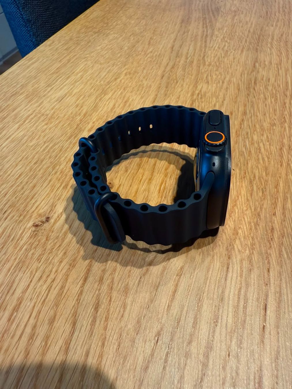 Apple Smartwatch: Apple Watch Ultra 2 49mm GPS + Cellular Schwarz – Usato da Emmenbrücke venduto da natelo