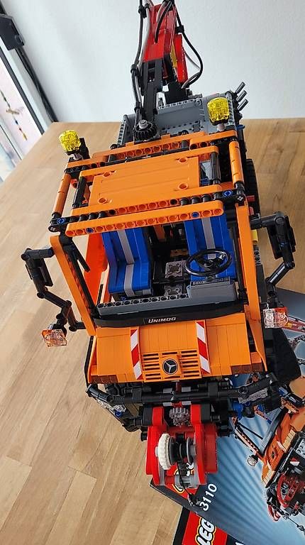 Lego Jeux de construction: Unimog 8110 – D'occasion à Olten par Einwegparadies 1