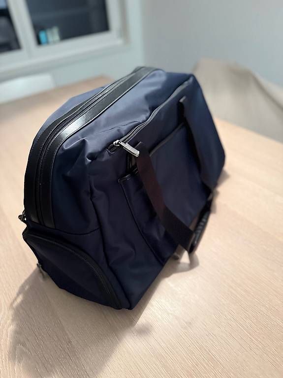 Taschen: Weekender / Reisetasche – Gebraucht aus Zürich von aless33