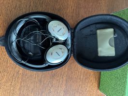 Bose Noise Cancelling Kopfhörer, mit Etui