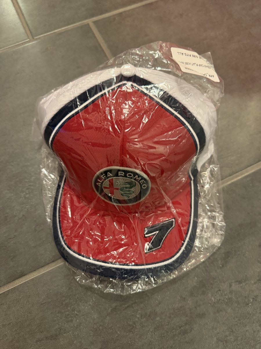 Autres vêtements & accessoires: Kimi Räikkönen Cap – Neuf avec emballage d'origine à Birr par Lifecycle_