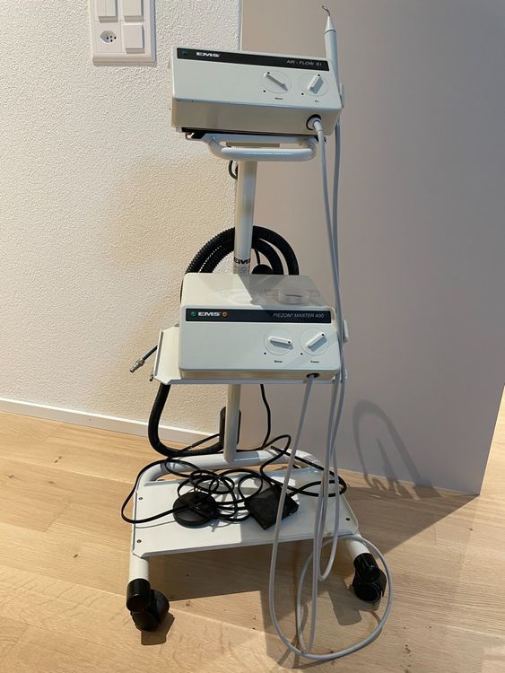 EMS AirFlow S1 und Piezon Master400 mit Cart Kaufen auf Ricardo