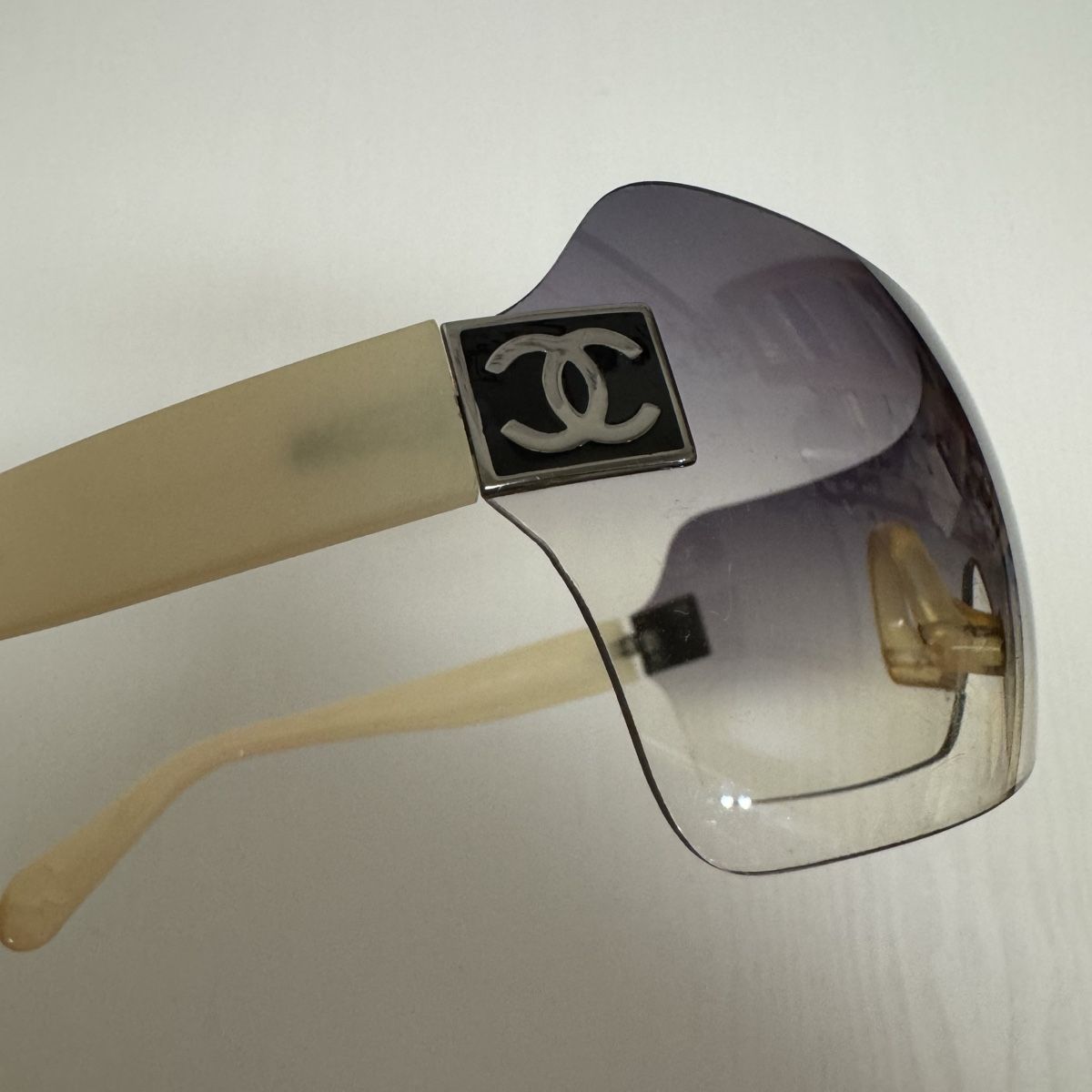 Chanel Occhiali & Lenti: Chanel Sonnenbrille – Usato da Zürich venduto da jon_8vgb