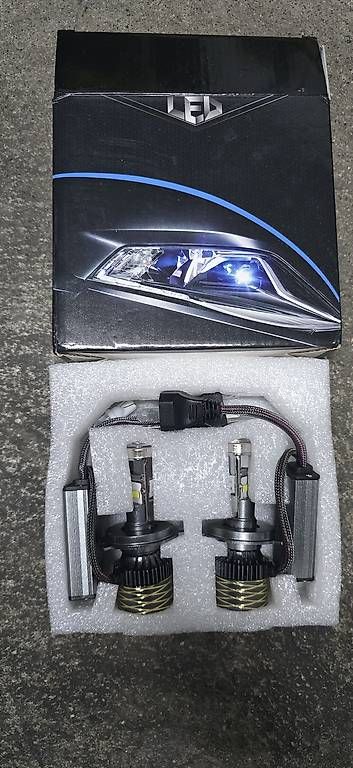 Alle Autoersatzteile: H4 LED  – Neu und originalverpackt aus Sargans von AleinEbibi