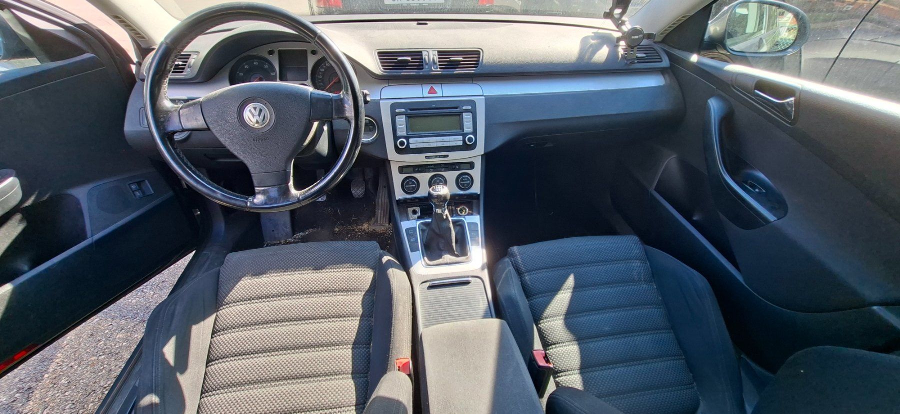 VW Autos: VW Passat Variant 2.0 FSI 4MOTION – D'occasion à Poschiavo par caurabesul 5