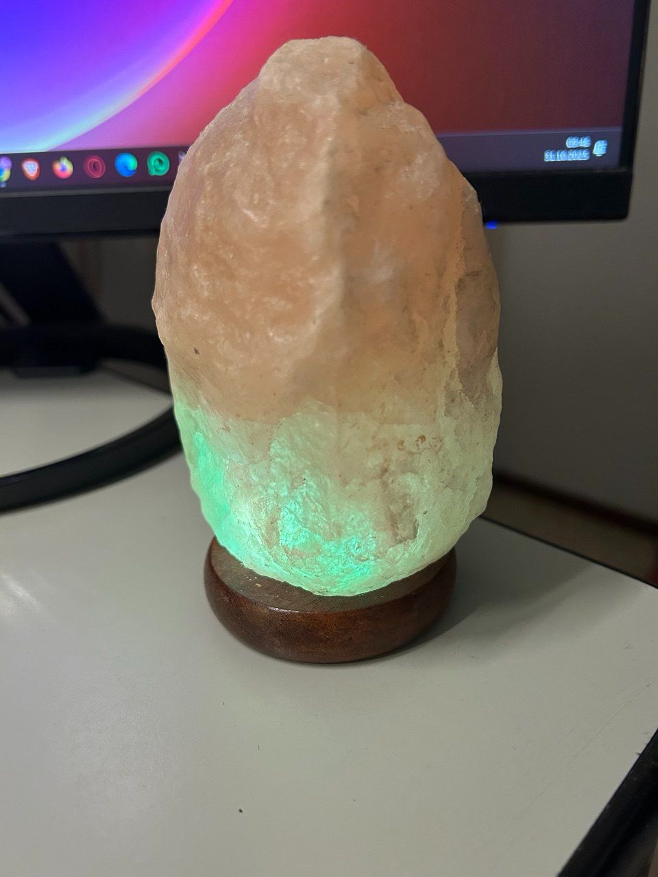 Lampade: Lampada al sale multicolore USB – Usato da Giubiasco venduto da LorisVale 3