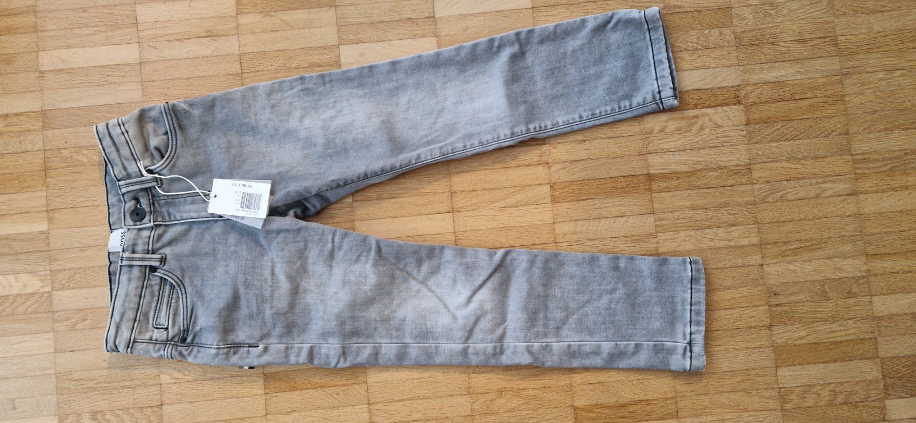 Hugo Boss Pantaloni: NEU:Jeans Hugo Boss Gr. 116 – Nuovo e nell'imballaggio originale da Luzern venduto da Prusil 5