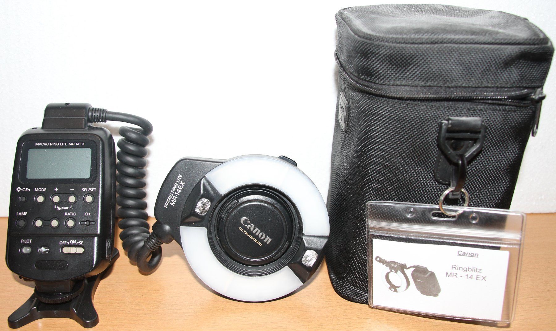 Canon Flash: Canon Ringblitz Macro Lite MR-14 EX mit Tasche – Usato da solothurn venduto da Anliker99