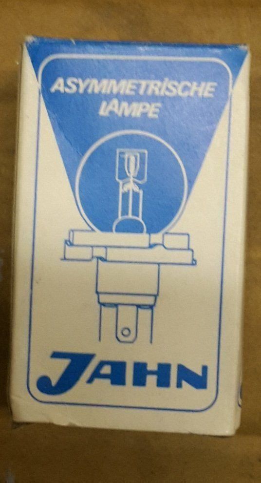 Lampen: Klassiker Auto's Viele Lampenbirnen – Neu und originalverpackt aus Achseten von Wenggi 3