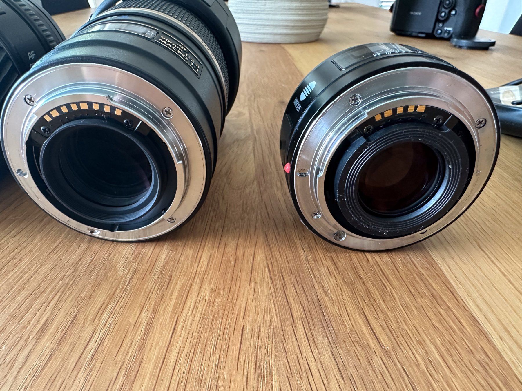 Sony Kamera: Sony Alpha 99 mit 4 Objektiven – Gebraucht aus Unterseen von domhad 3