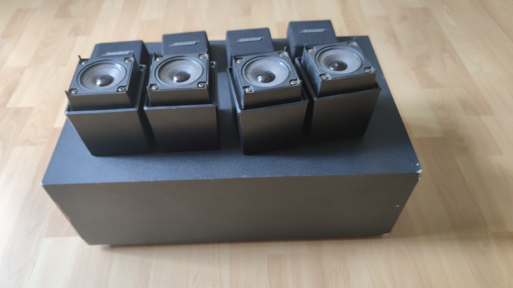Bose Haut-parleurs: Bose Acoustimass Cube System AM-5 + SUB – D'occasion à Meggen par Malecifent 4