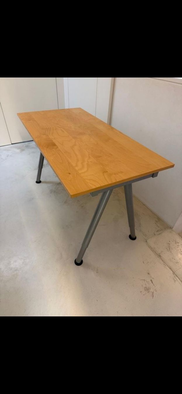 Schreibtische: Schreibtisch  – Gebraucht aus Luzern von gal_9pjp
