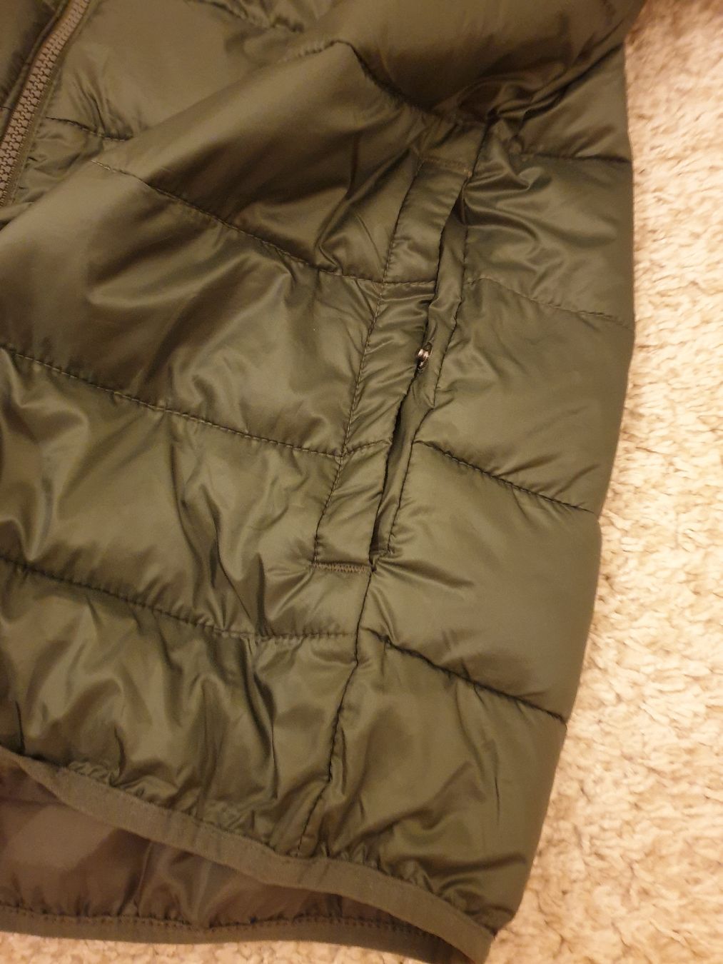 Giacche: Veste neuve mi-saison Esmara, M, vert olive, polyester – Nuovo e nell'imballaggio originale da Neuchâtel venduto da Verenas12 3