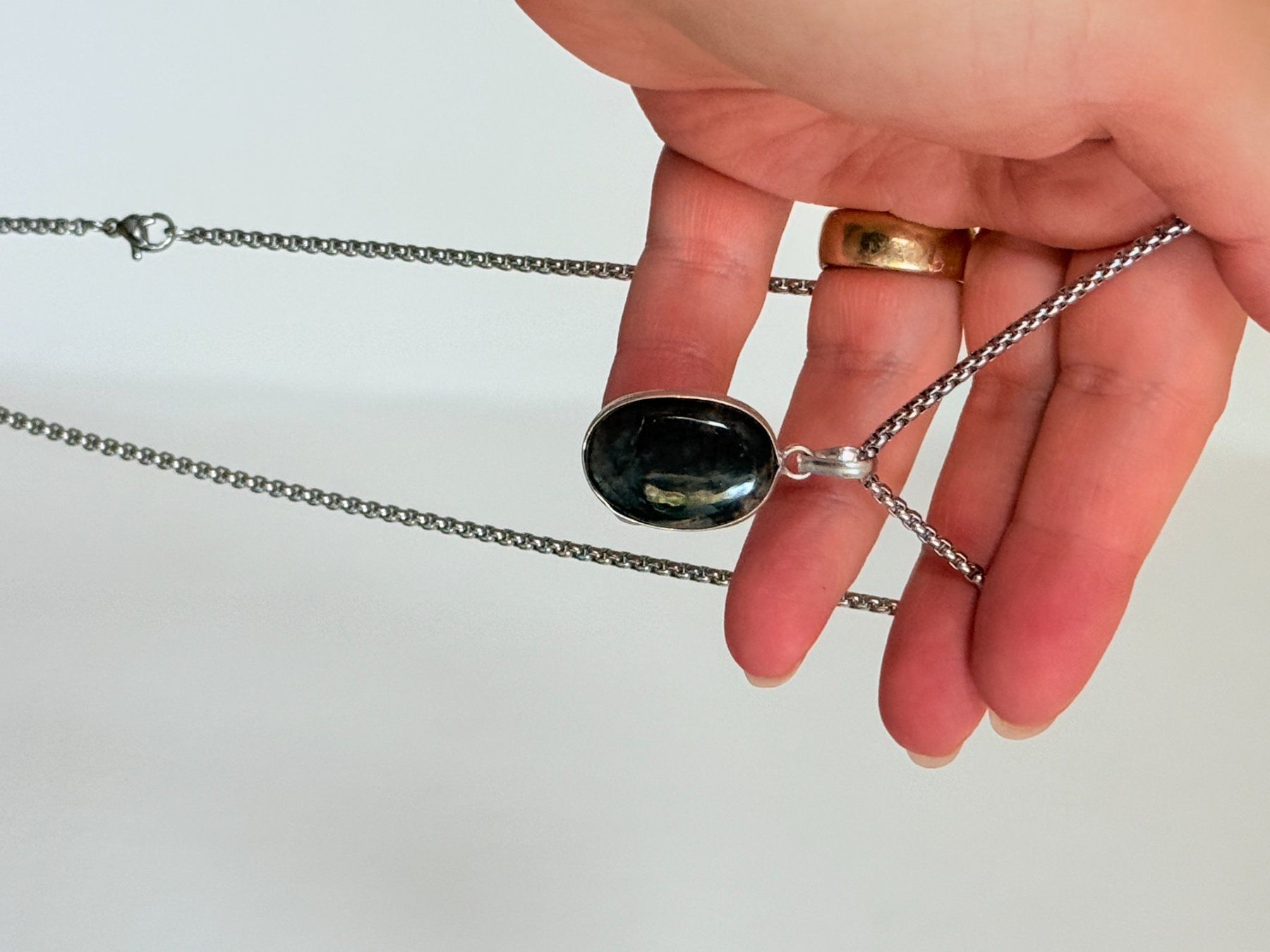 Colliers: Collier avec Labradorite – Neuf avec emballage d'origine à Genève par AWWA 1